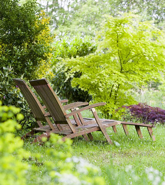 Chateau des Tesnieres Garden Chairs Chaises de jardin du Château des Tesnieres